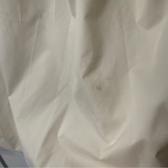 Athleta Sightseer Lace Jacket Magnolia White Medium
Great Cond Performance Wear - Picture 14 of 14